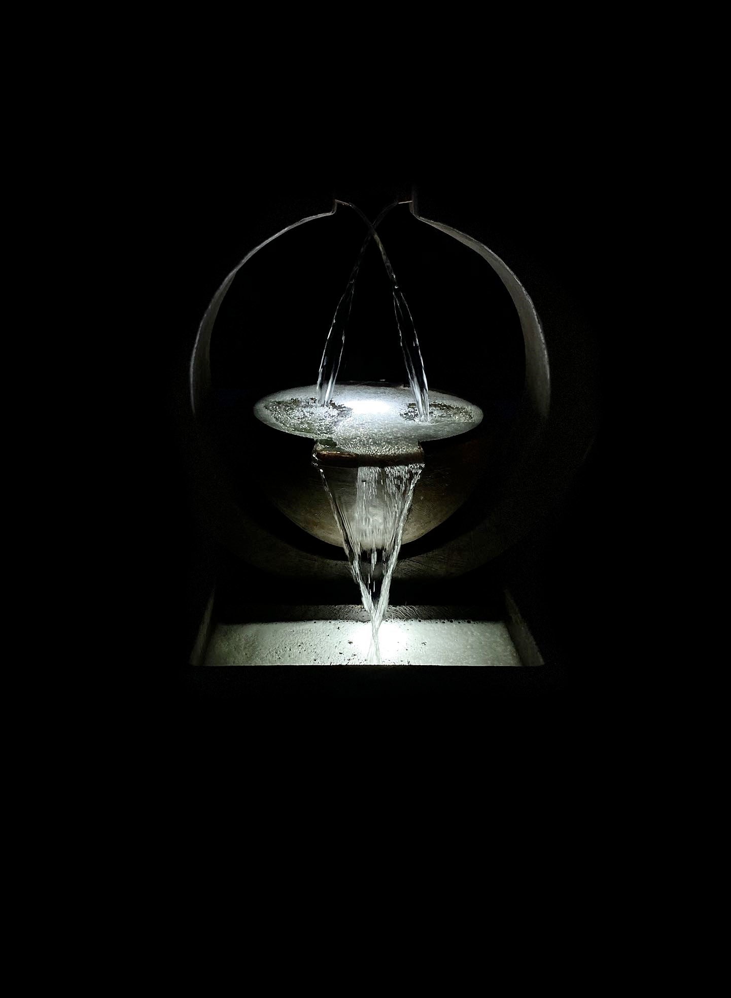 Crescent Two-spill Fountain