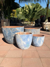 Load image into Gallery viewer, Catania Coty Round Planter