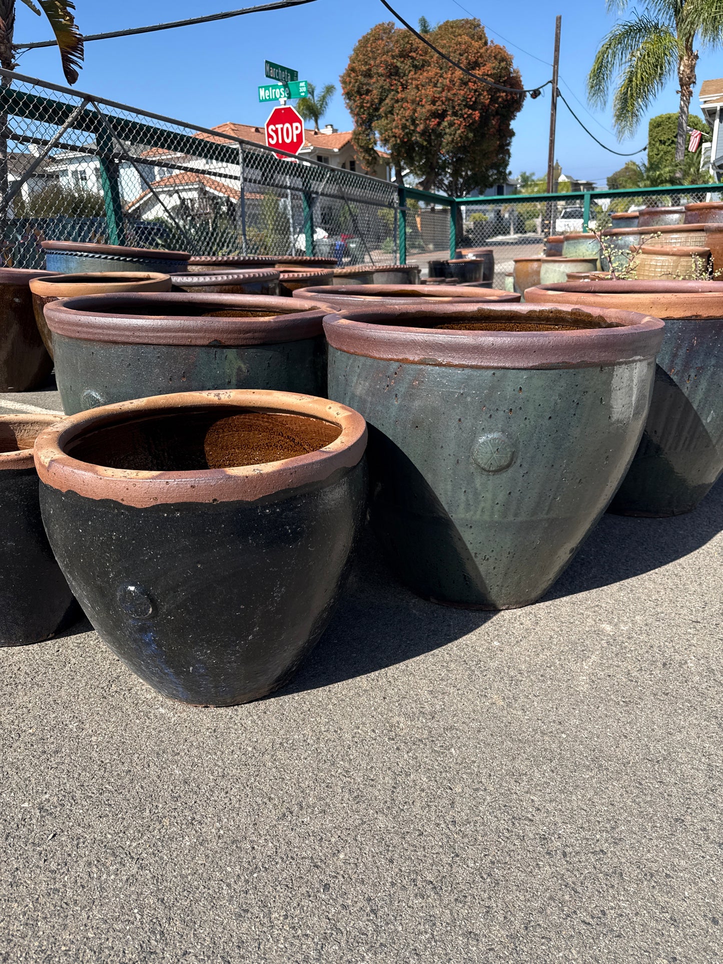 China Rustic Medallion Pot