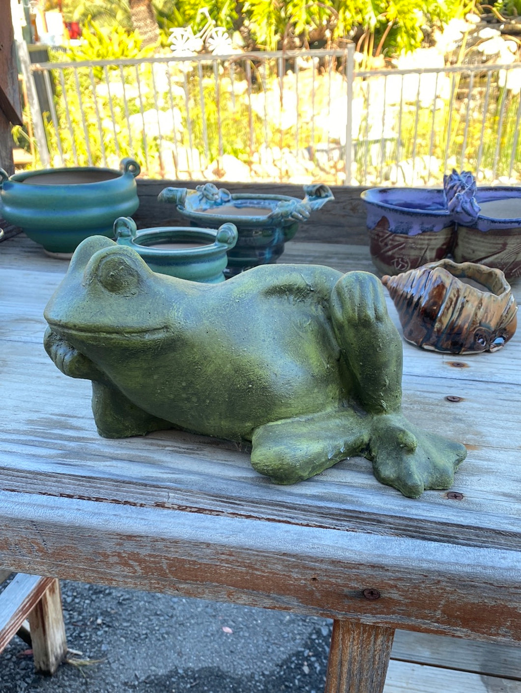 Thinking Frog Statue