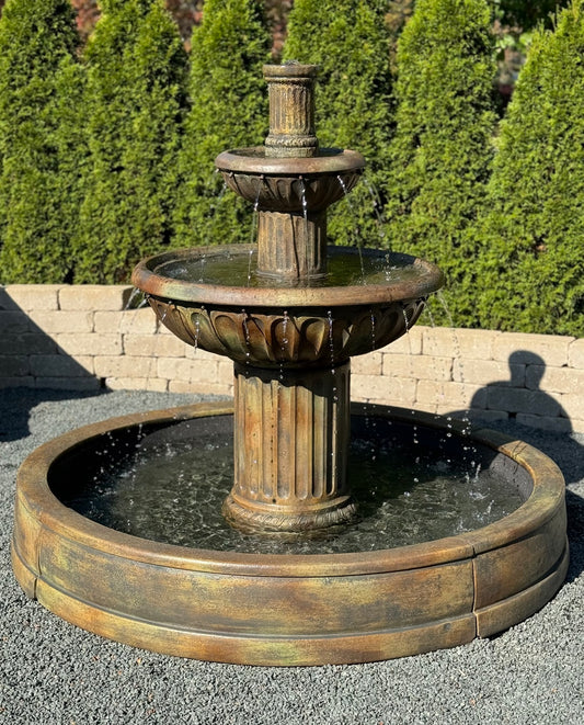 Fluted Fountain (Valencia Pool)