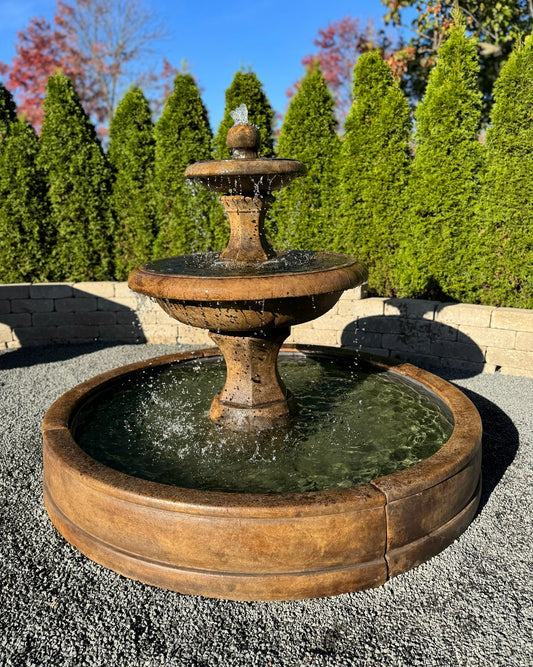 Barrington Fountain (Valencia Pool)
