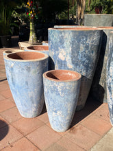 Load image into Gallery viewer, Catania Kimball Round Planter
