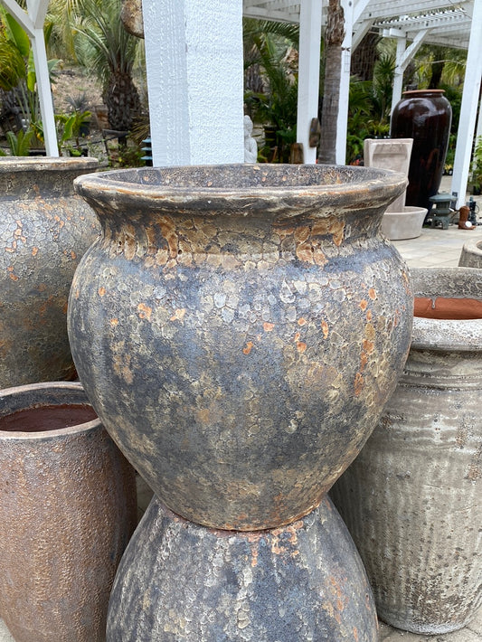 Vietnamese Atlantic Vase Pot