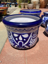 Load image into Gallery viewer, Talavera Bell Pot