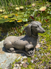 Load image into Gallery viewer, Wiener Dog Statue