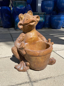 Frog Planter Statue