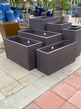 Load image into Gallery viewer, Andorra Stillwater Rectangle Planter