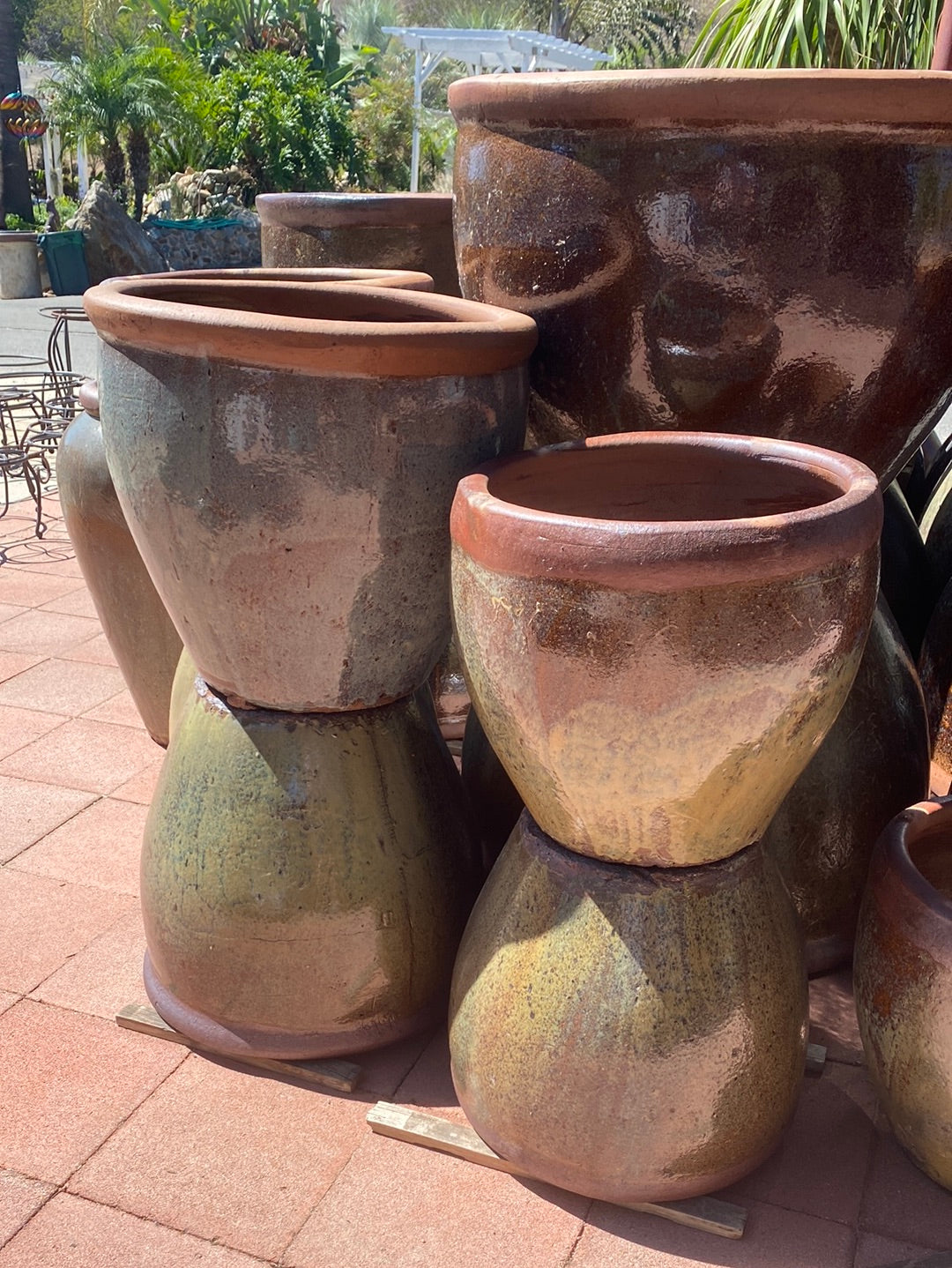 China Rustic Wide Rim Pot