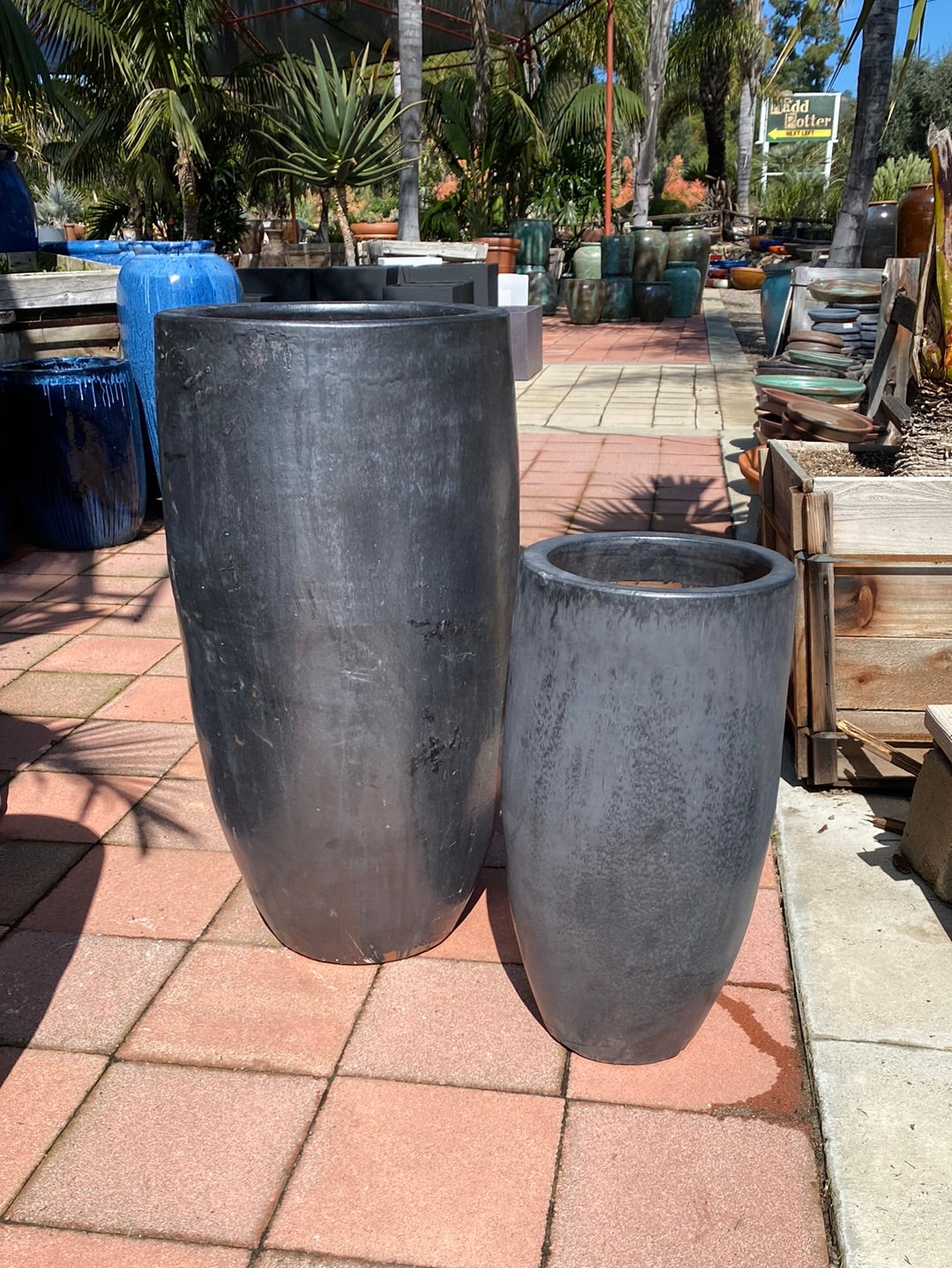 black round planter pot Mendocino Archbow Round Planter Pot – The Madd Potter