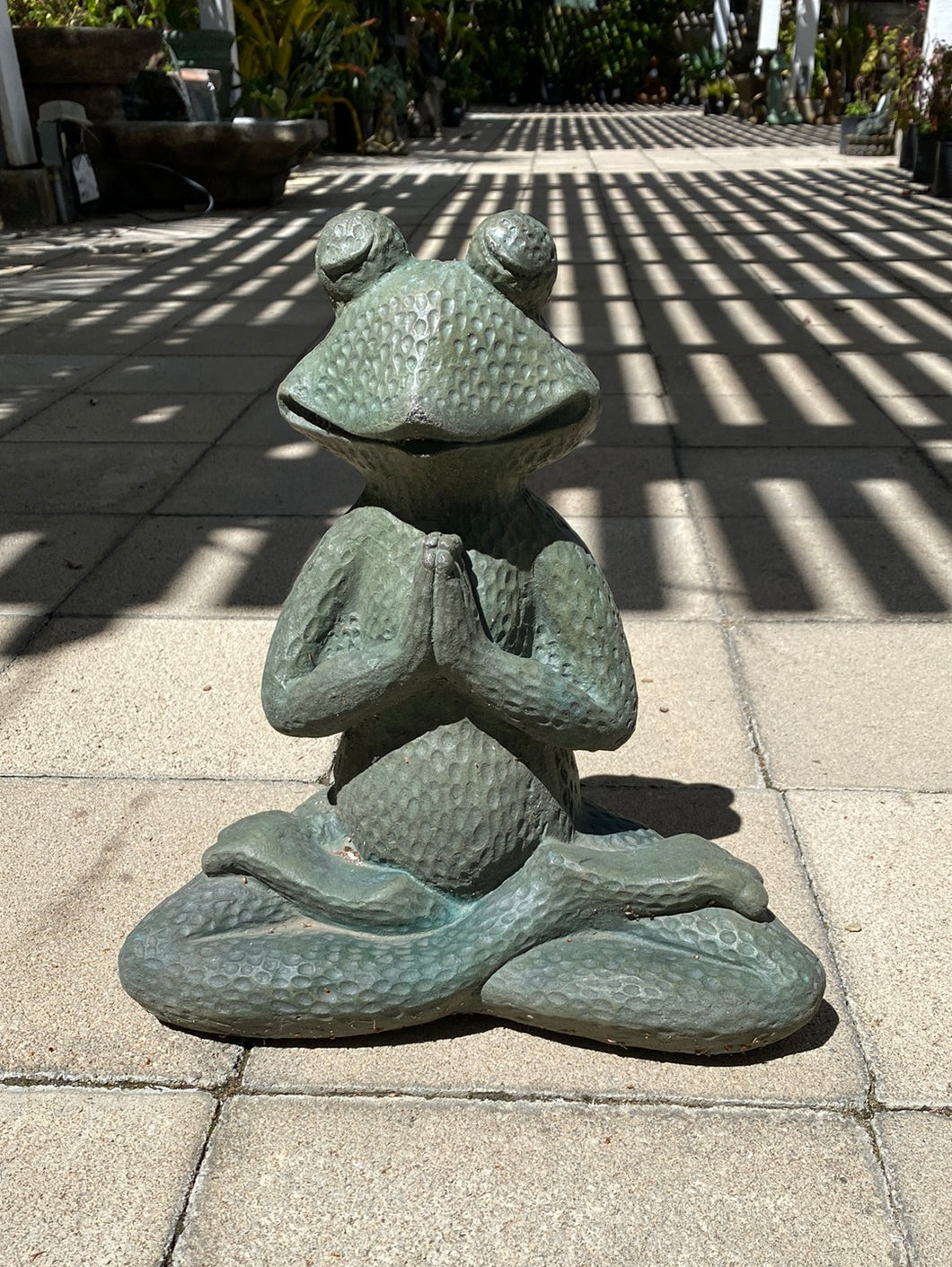 Zen Frog Statue