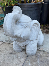 Load image into Gallery viewer, Elephant Planter Statue